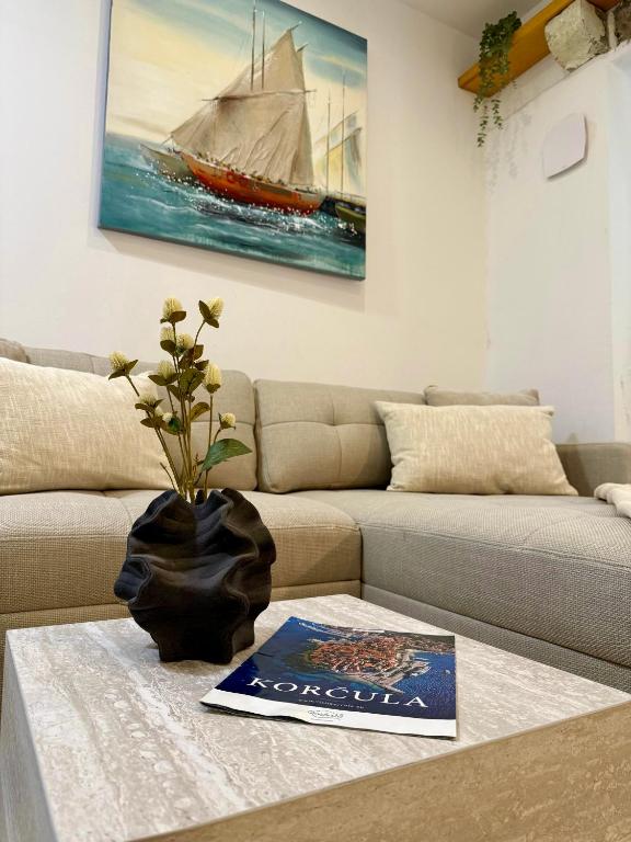 One-Bedroom Apartment 2